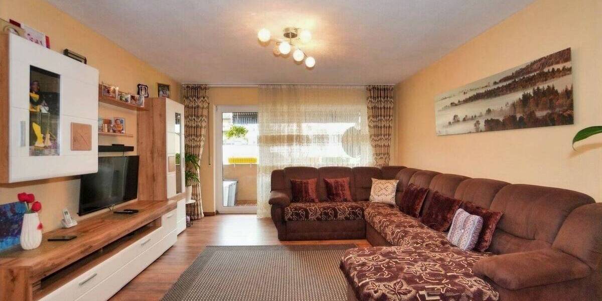 Etagenwohnung Nürnberg Steinbühl - 3 Zimmer, 80 m&sup2;, 287.000&euro; | Angebot:23576774