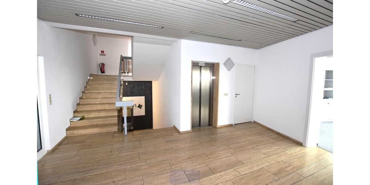 ERLANGEN - WETTERKREUZ - BÜROETAGE - GLASFASER - TEILKLIMA - BAB A3A73ÖPNVAIRPORT zimmer