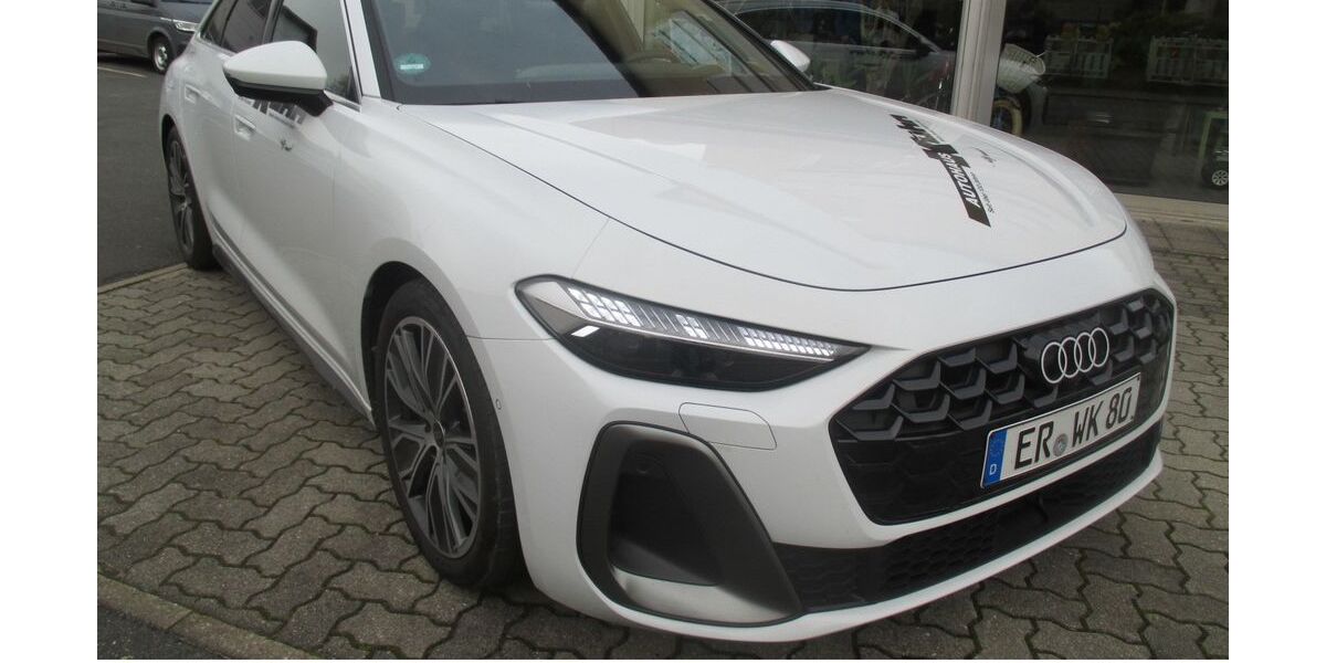 Audi A5 24.930 km 51.880 &euro; Erlangen 91052