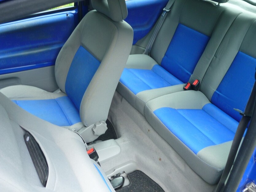 VW Lupo 212.942 km 2.599 € Roth 91154