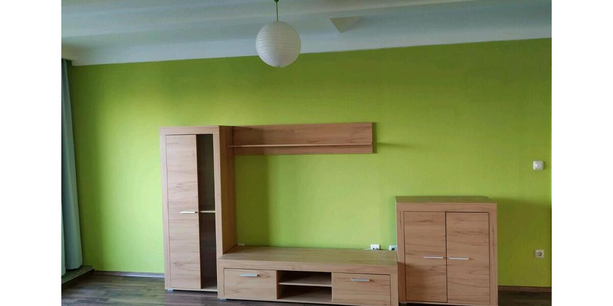 Wohnung von privat - provisionsfrei - zentral + hell + großzügig 4 zimmer