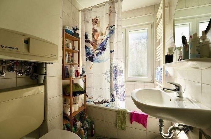 Provisionsfrei! Bereits freie & freundliche 2-Zimmer-Wohnung im 2.Stock in charmantem Mehrfamilienhaus am Wöhrder See 2 zimmer