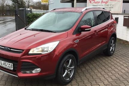 Ford Kuga 99.000 km 8.890 &euro; Erlangen 91056