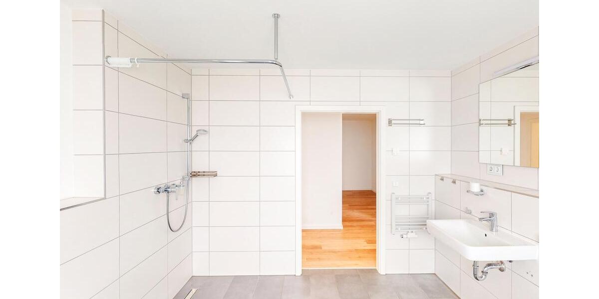 *Inkl. Umzugsbonus* Großzügige 2-Zimmer-Wohnung mit Terrasse 2 zimmer