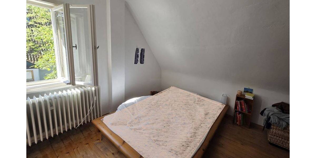 Etagenwohnung Nürnberg Thon - 4 Zimmer, 120 m&sup2;, 1.100&euro; | Angebot:26910573