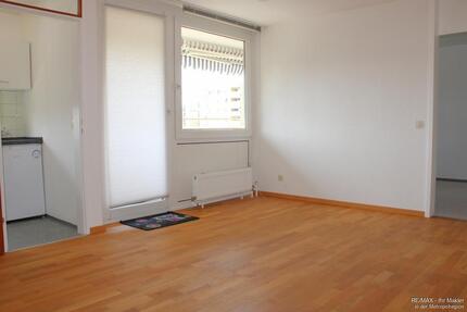 2-Zimmer-Wohnung mit Balkon und Stellplatz in ruhiger Lage in Stein! 2 zimmer