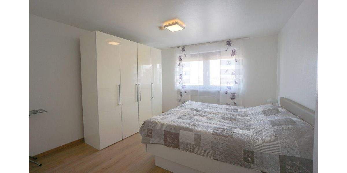 Etagenwohnung Nürnberg Höfen - 2 Zimmer, 67 m&sup2;, 815&euro; | Angebot:25879173
