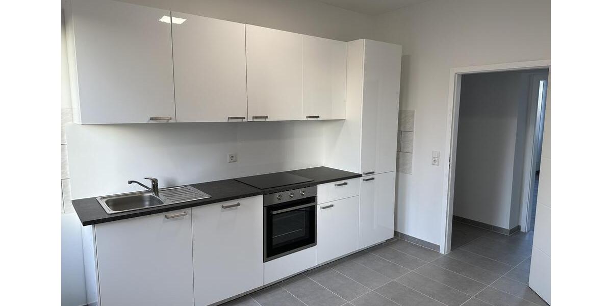 Wunderschön renovierte 2 ZW plus Wohnküche und Bad in Fürth - Höfener Str. 18 inkl. EBK 2 zimmer