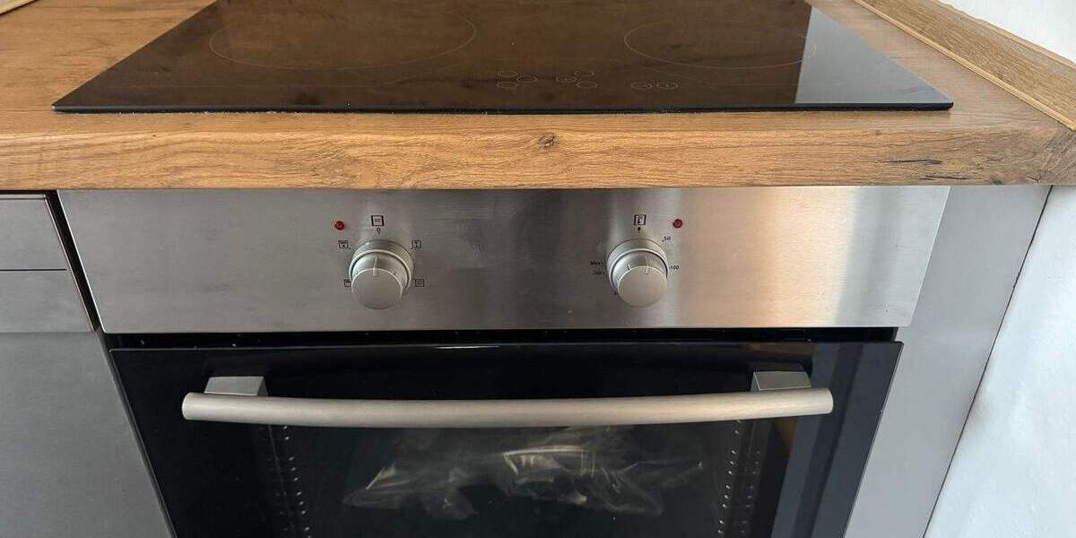 Zollhausstraße ! Helle sehr geräumige 3-Zi.-DG-Whg., 65 m², EBK, ohne Balkon im 2.OG ohne Aufzug 3 zimmer