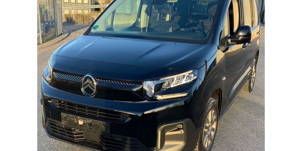 Citroen Berlingo 42.950 km 23.400 &euro; Nürnberg 90482