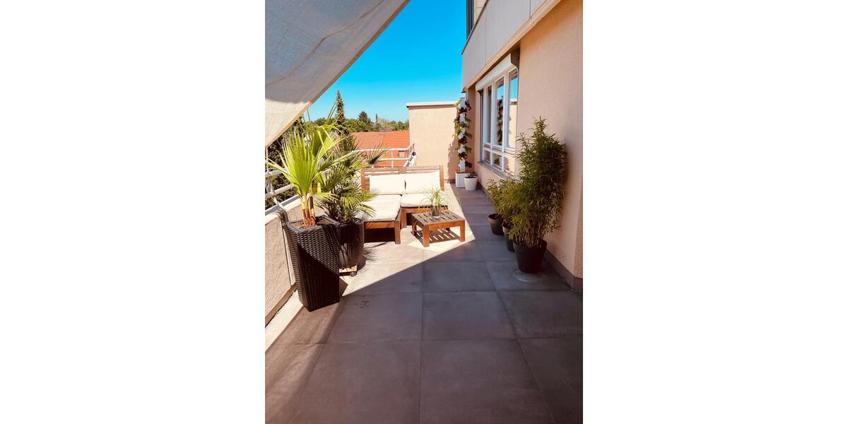 2-Zimmer-Wohnung mit Einbauküche und Dachterrasse in Nürnberg-Mögeldorf 2 zimmer