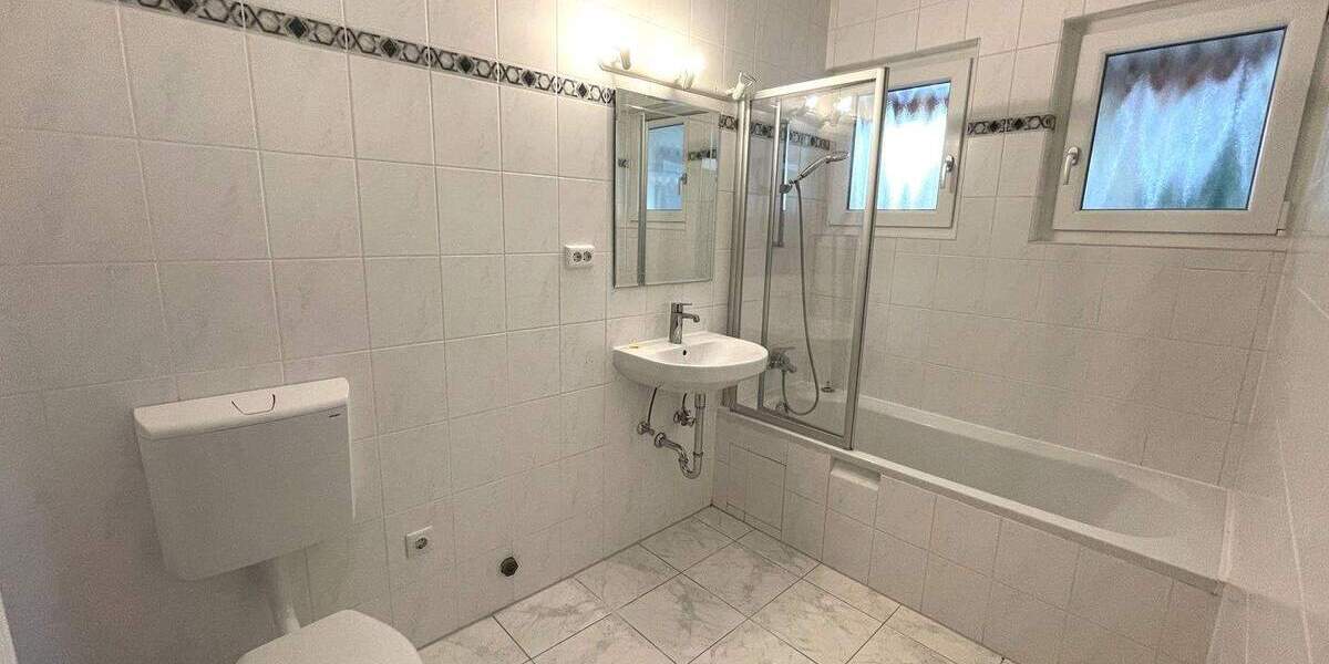 Etagenwohnung Nürnberg Langwasser - 4 Zimmer, 98 m&sup2;, 369.000&euro; | Angebot:25778196