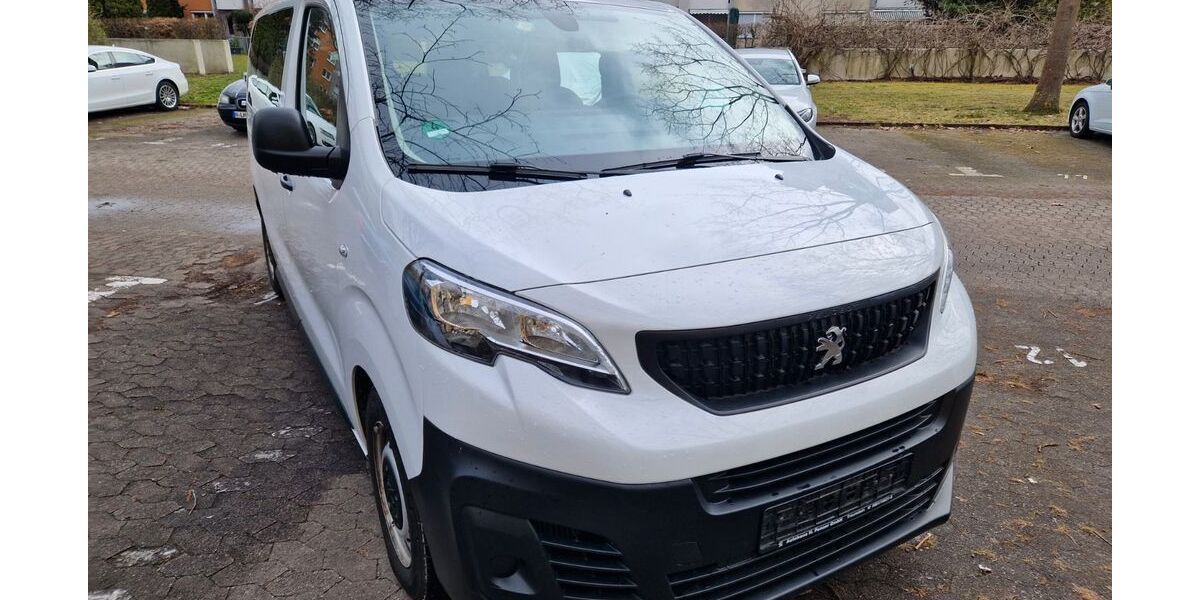 Peugeot Traveller 73.750 km 17.590 &euro; Nürnberg 90473