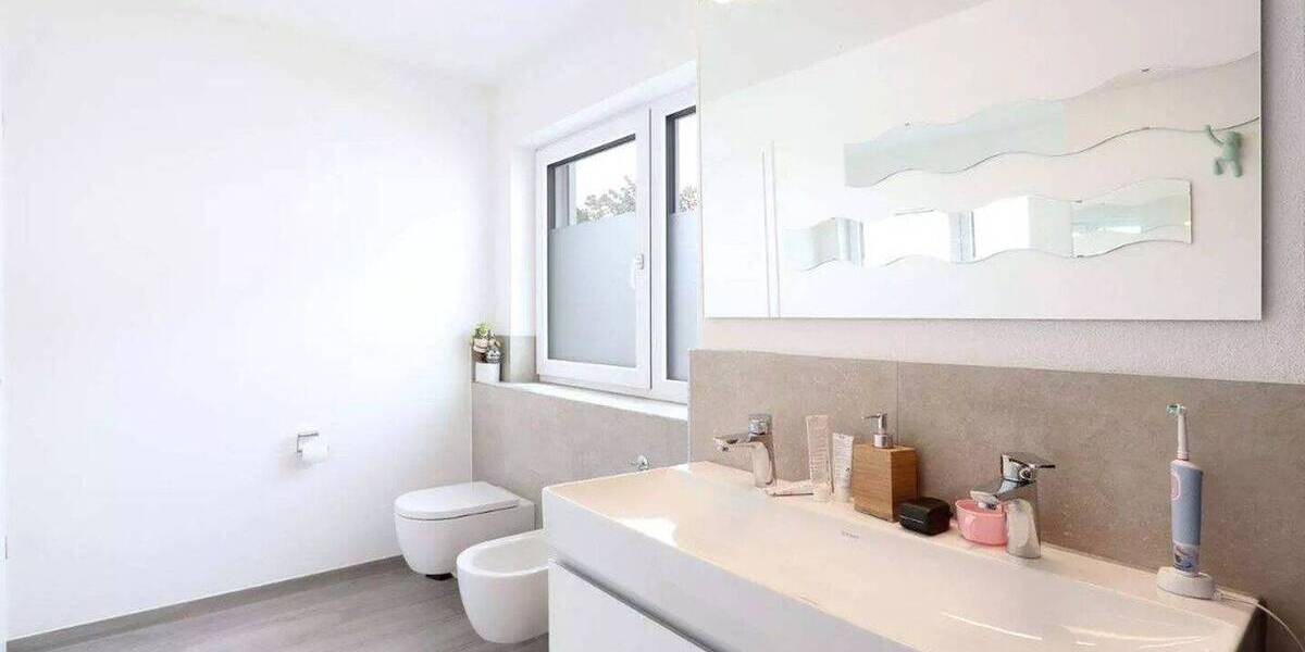 Reihenmittelhaus Erlangen Alterlangen - 5 Zimmer, 148 m&sup2;, 749.000&euro; | Angebot:26184413