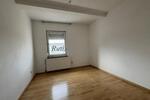 Außergewöhnliche und sehr großzügige 5 Zimmer Mansardenwohnung mit Dachterrasse und Wintergarten - Terrassenwohnung Roth Eckersmühlen | Angebot:27156609