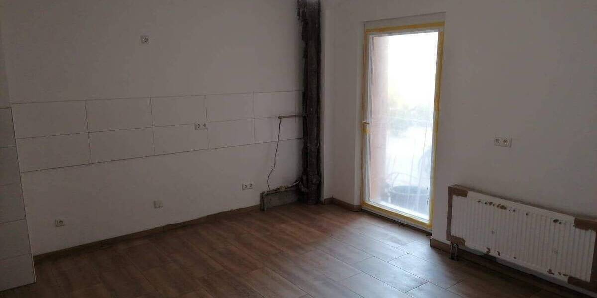 Terrassenwohnung Fürth Nordstadt - 5 Zimmer, 120 m&sup2;, 1.080&euro; | Angebot:26891611