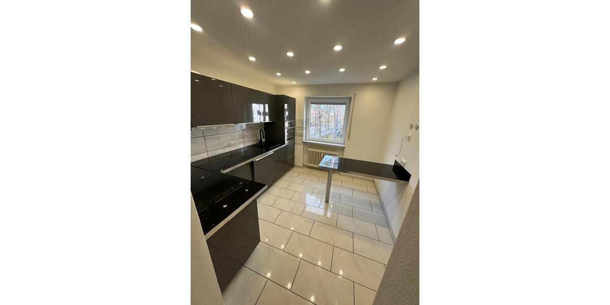 Etagenwohnung Feucht - 3 Zimmer, 72 m&sup2;, 299.000&euro; | Angebot:25614320