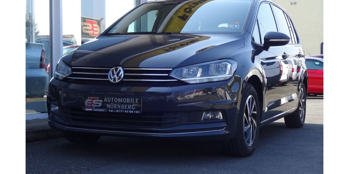 VW Touran 239.200 km 12.300 &euro; Nürnberg 90431