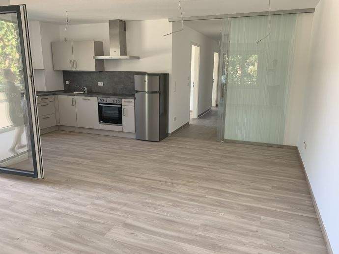 Helle 3 - Zimmerwohnung mit Einbauküche 3 zimmer