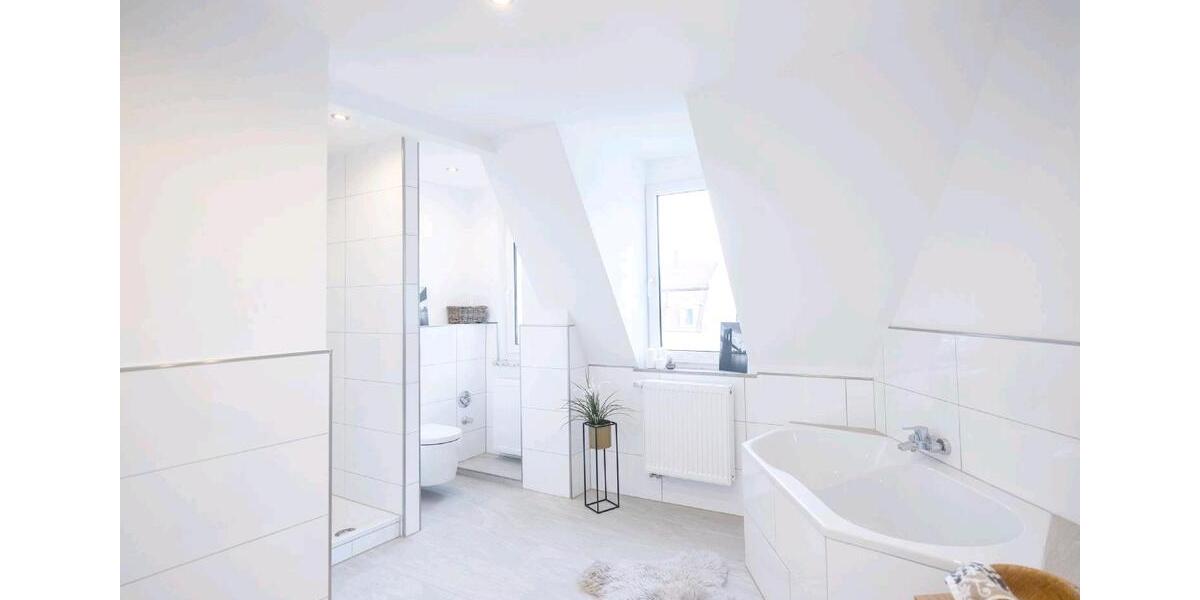 Etagenwohnung Nürnberg Sankt Leonhard - 4 Zimmer, 105 m&sup2;, 369.000&euro; | Angebot:26223967