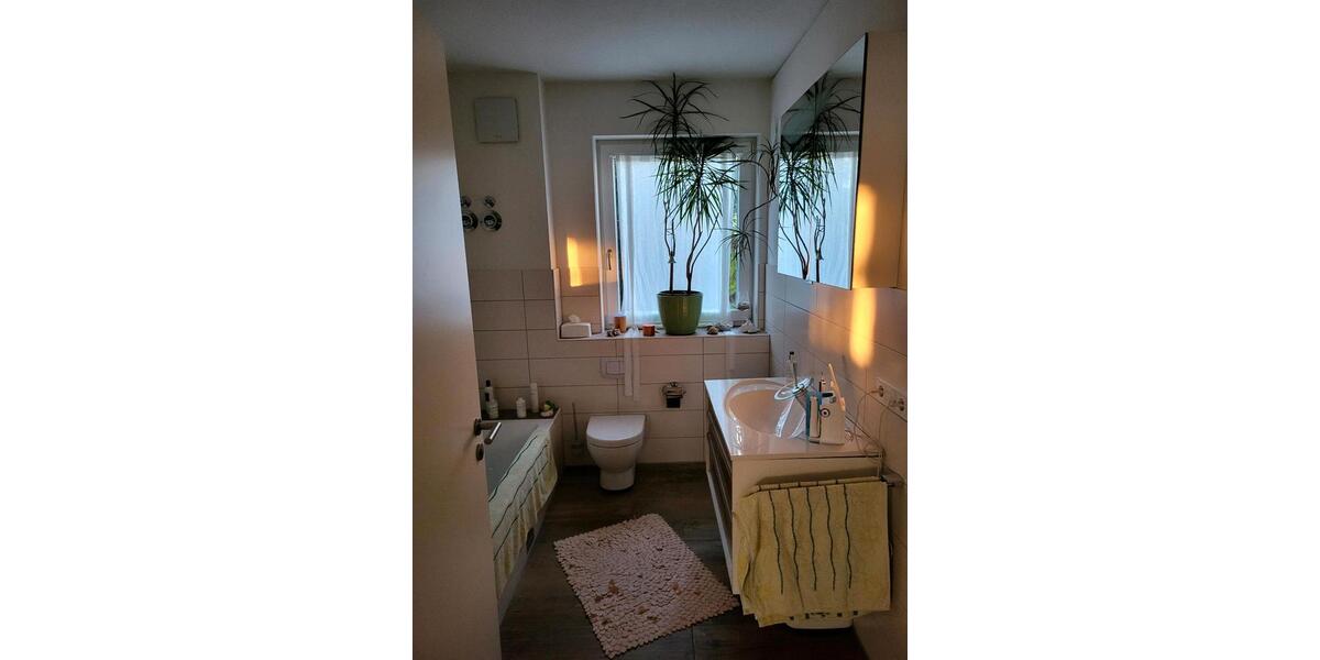 Erdgeschoßwohnung Neuendettelsau - 3 Zimmer, 90 m&sup2;, 375.000&euro; | Angebot:24611126