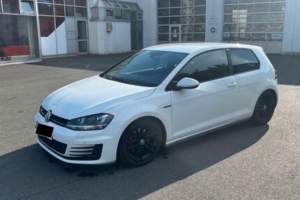 VW Golf 204.000 km 10.600 &euro; Nürnberg 90489