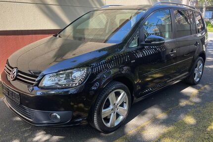 VW Touran 175.000 km 6.990 &euro; Fürth 90763