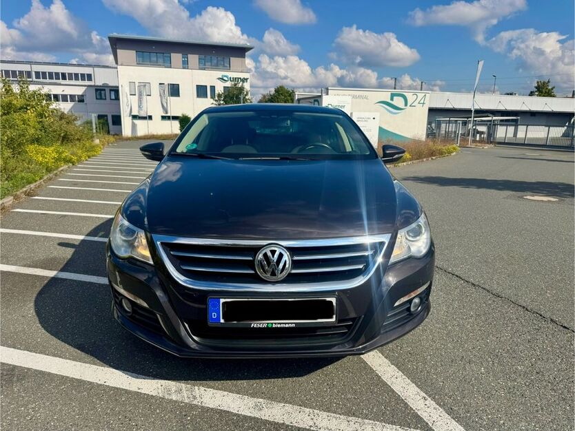 VW Passat 108.000 km 7.900 € Nürnberg 90431
