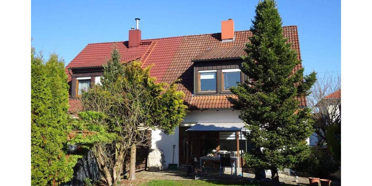 Doppelhaushälfte Heroldsbach Thurn - 4 Zimmer, 117 m&sup2;, 465.000&euro; | Angebot:25746860