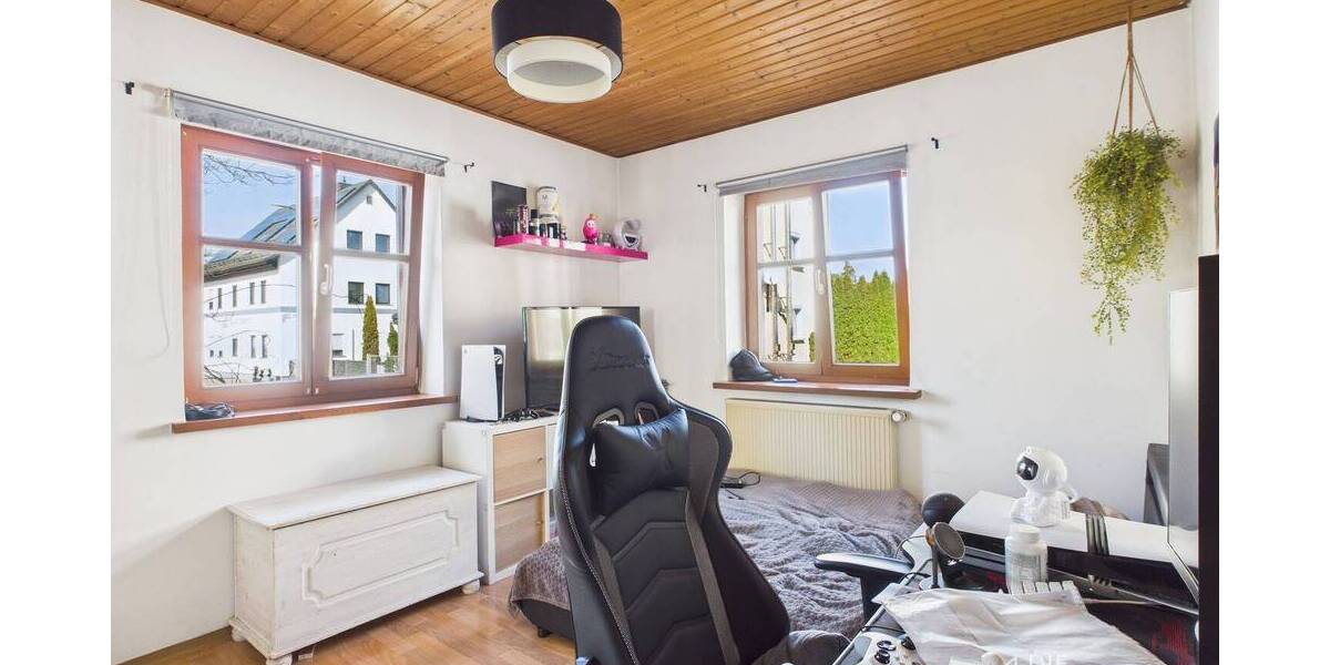 Mehrfamilienhaus, Wohnhaus Roth - 9 Zimmer, 211 m&sup2;, 595.000&euro; | Angebot:26805639
