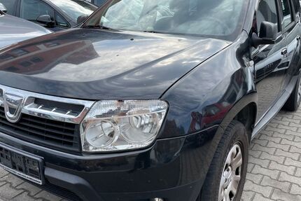 Dacia Duster 135.000 km 3.990 &euro; Fürth 90763