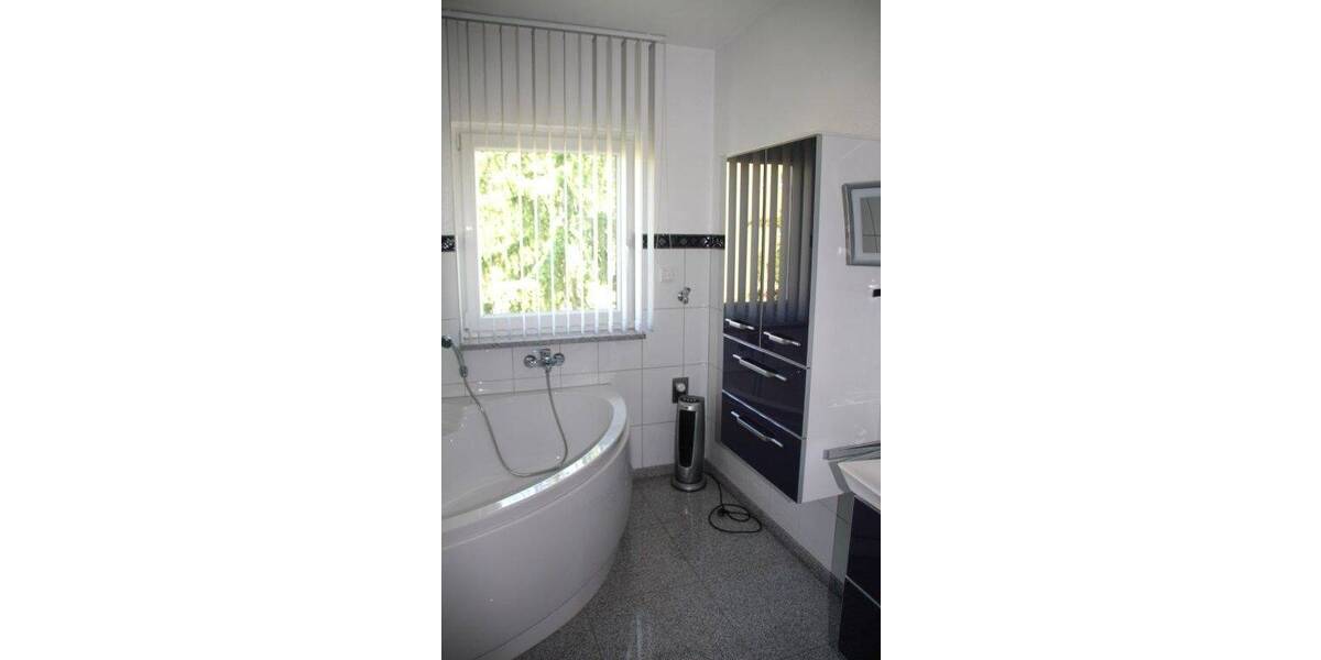 Etagenwohnung Fürth Hardhöhe - 3 Zimmer, 102 m&sup2;, 340.000&euro; | Angebot:26796181