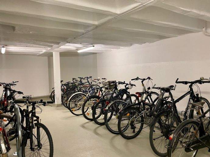 Etagenwohnung Nürnberg Glockenhof - 2 Zimmer, 60 m&sup2;, 780&euro; | Angebot:26787300