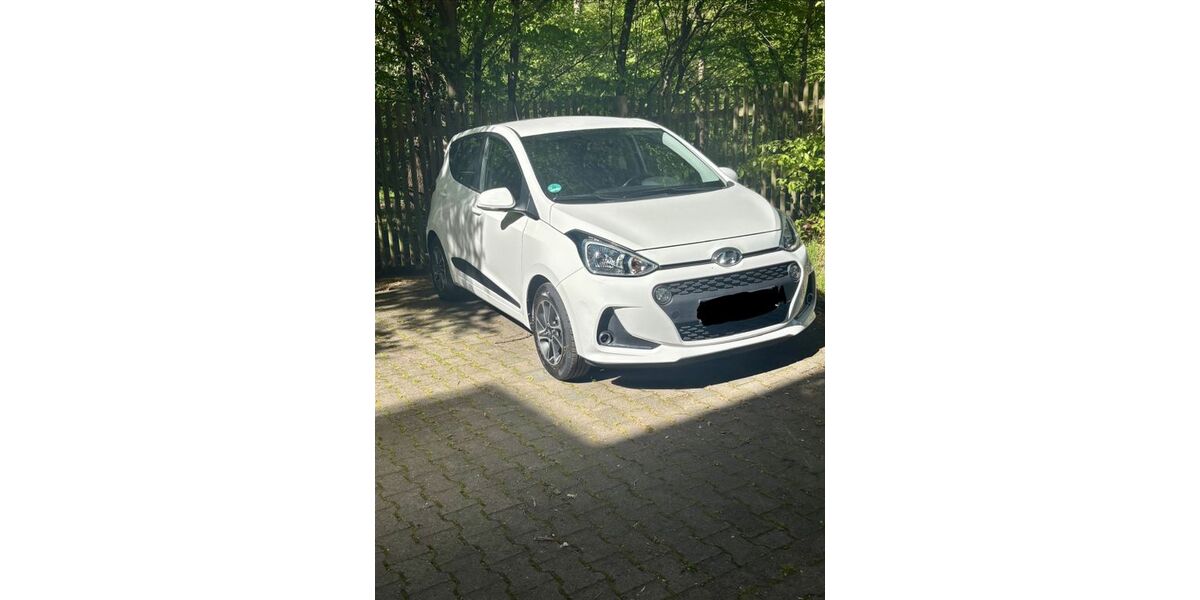 Hyundai i10 52.401 km 10.600 &euro; Nürnberg 90451
