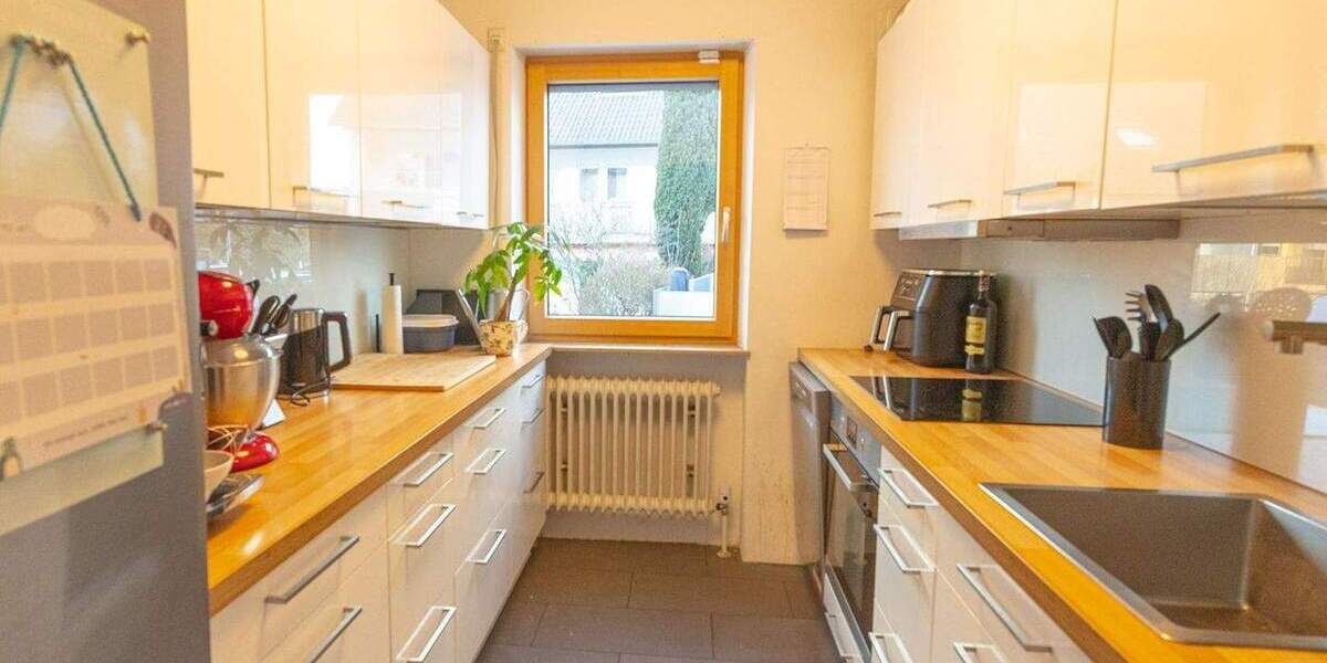 Reihenmittelhaus Zirndorf Weiherhof - 5 Zimmer, 166 m&sup2;, 485.000&euro; | Angebot:25664760