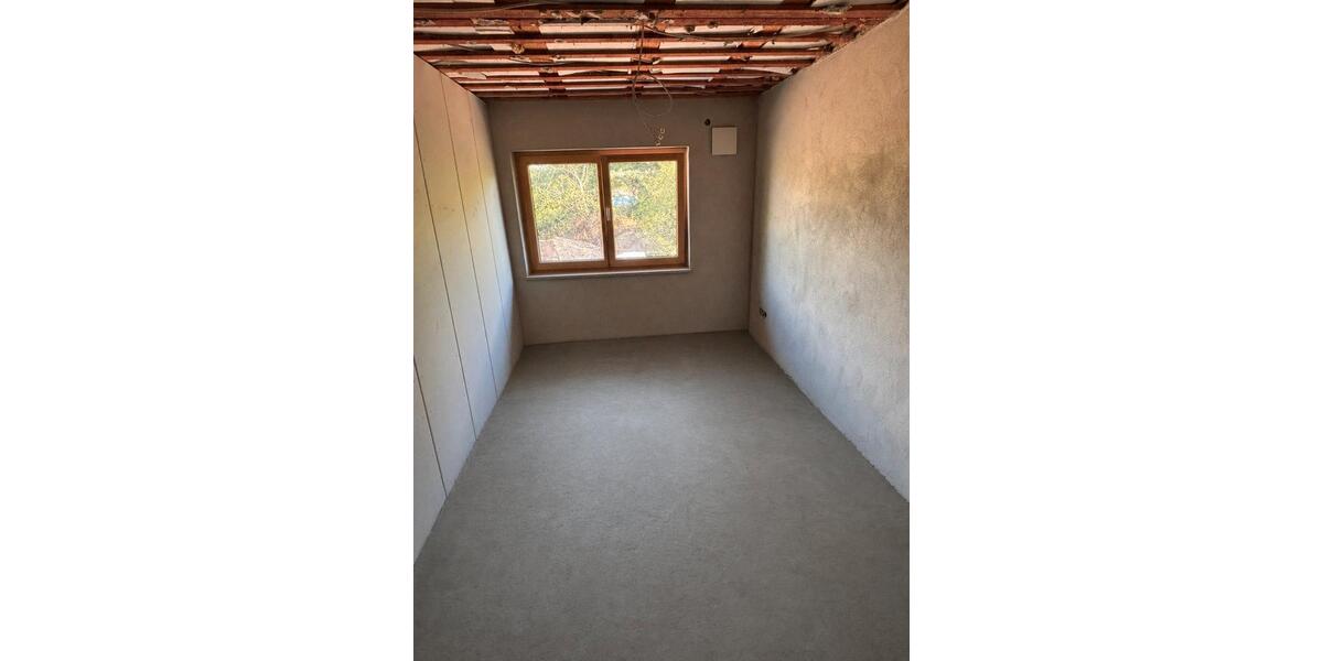 Etagenwohnung Petersaurach - 4 Zimmer, 118 m&sup2;, 1.275&euro; | Angebot:26144190