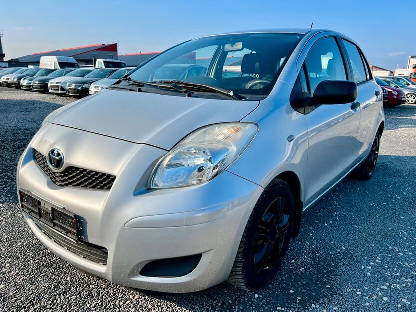 Toyota Yaris 79.043 km 4.999 € Nürnberg 90431
