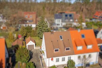 Haus Nürnberg Buchenbühl - 5 Zimmer, 125 m&sup2;, 399.000&euro; | Angebot:25431899