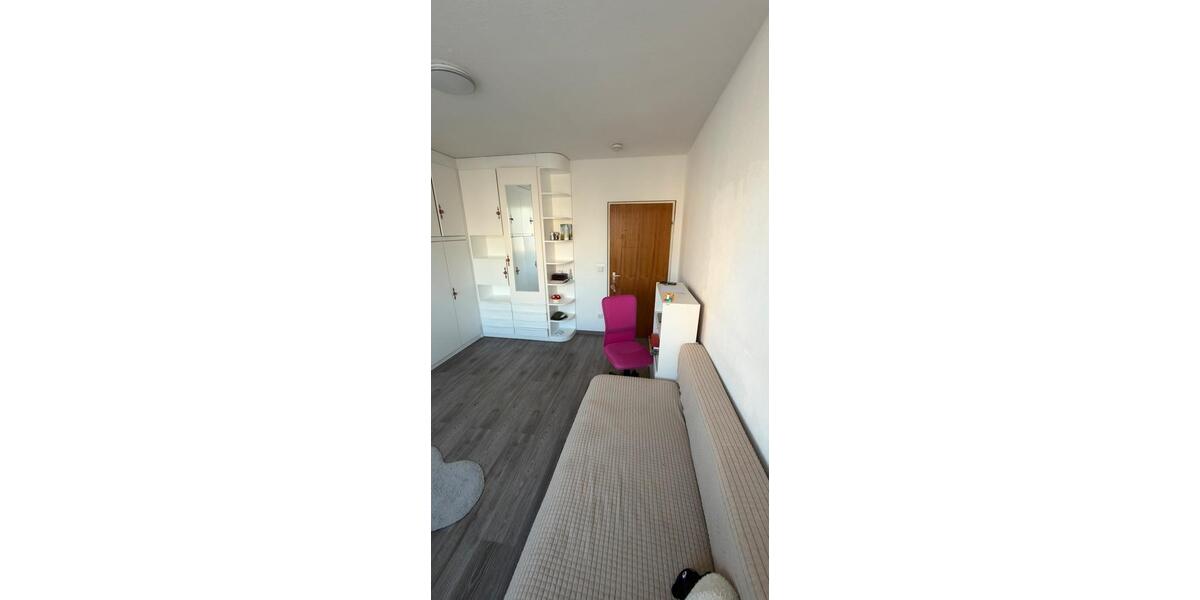 Etagenwohnung Nürnberg Kleinweidenmühle - 3 Zimmer, 80 m&sup2;, 1.150&euro; | Angebot:27605217