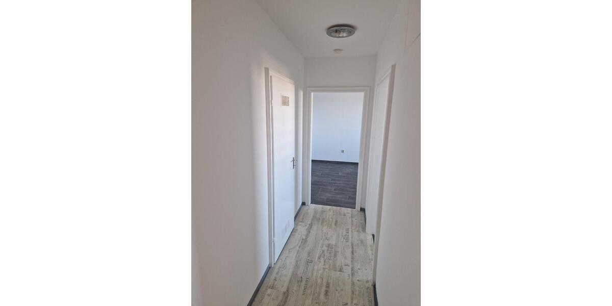Etagenwohnung Nürnberg Langwasser - 2 Zimmer, 58 m&sup2;, 215.000&euro; | Angebot:27077325