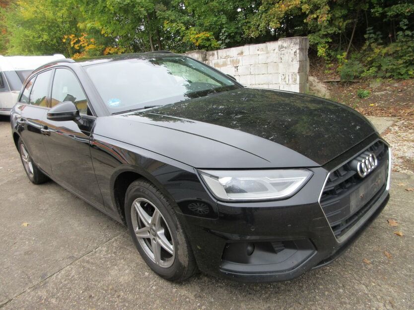 Audi A4 301.112 km 11.800 € Nürnberg 90449