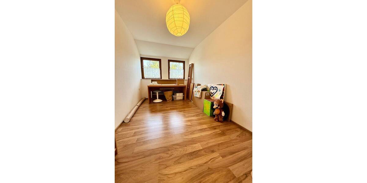 Einfamilienhaus Altdorf bei Nürnberg Röthenbach - 8 Zimmer, 232 m&sup2;, 595.900&euro; | Angebot:26141256