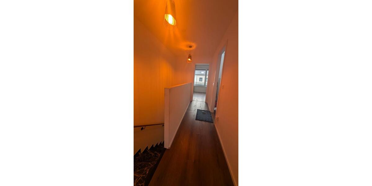 Reihenmittelhaus mit Garten und Garage zu verkaufen 3 zimmer