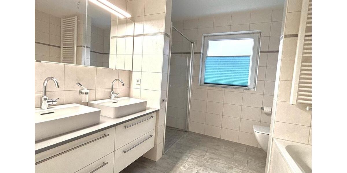 Moderne Erdgeschosswohnung in Lauf a.d.P. 3 zimmer