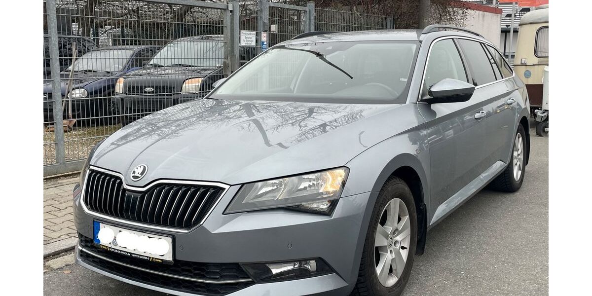Skoda Superb 114.000 km 13.500 &euro; Nürnberg 90427