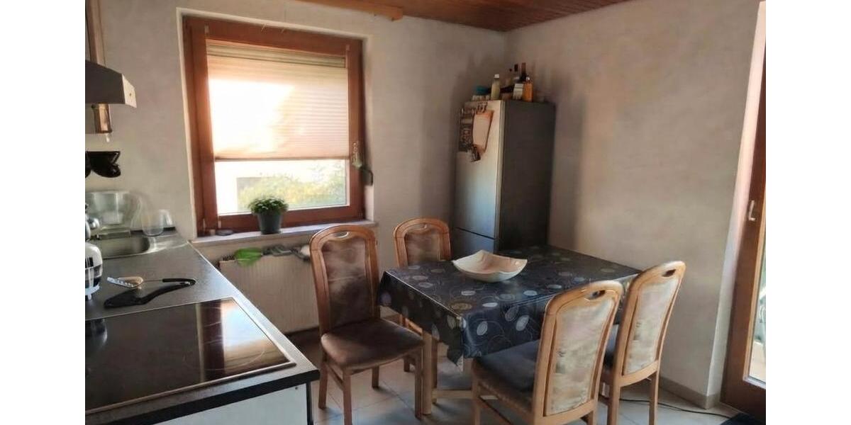 Etagenwohnung Forchheim - 3 Zimmer, 84 m&sup2;, 880&euro; | Angebot:27606219