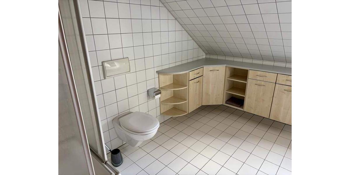 Gewerbeobjekt Nürnberg Steinbühl - 4 Zimmer, 104 m&sup2;, 379.000&euro; | Angebot:25678888