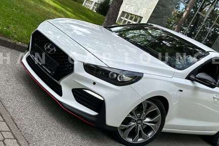 Hyundai i30 100.000 km 17.900 € Nürnberg 90431