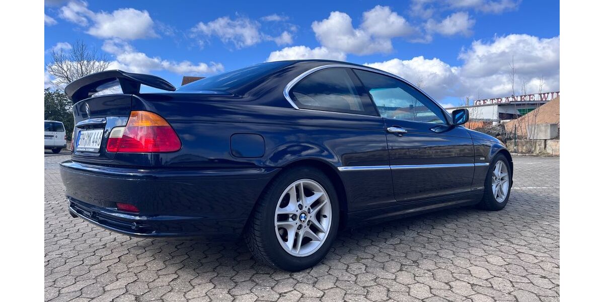 BMW 320 211.000 km 3.500 &euro; Herzogenaurach 91074