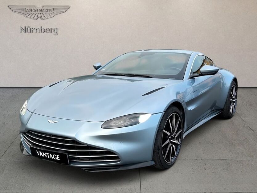 V8 Vantage